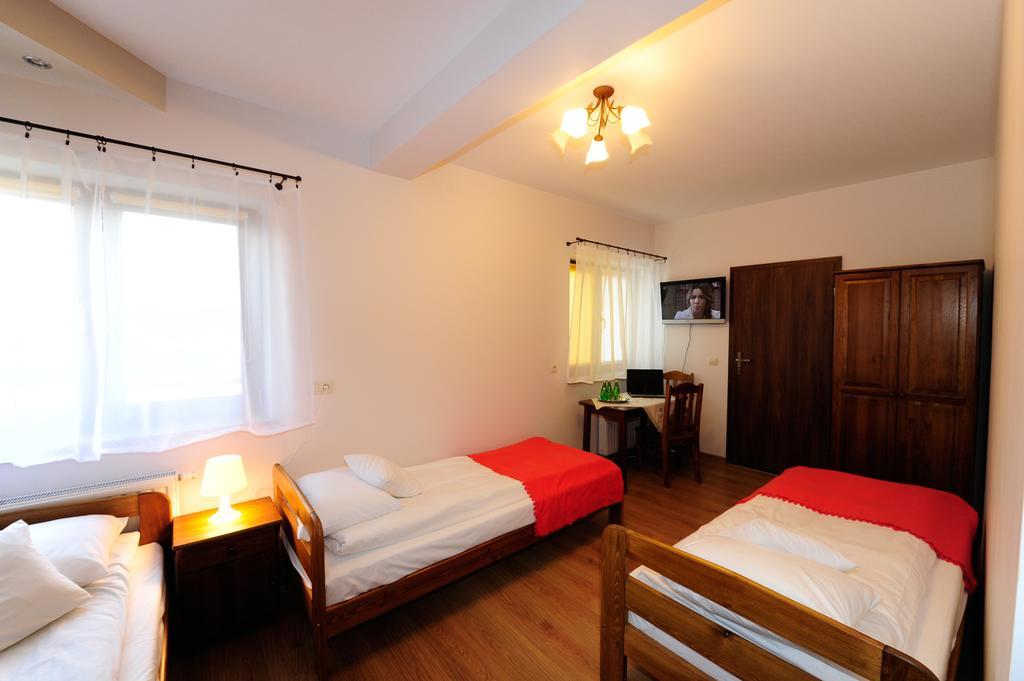 Triple Room Private Bathroom