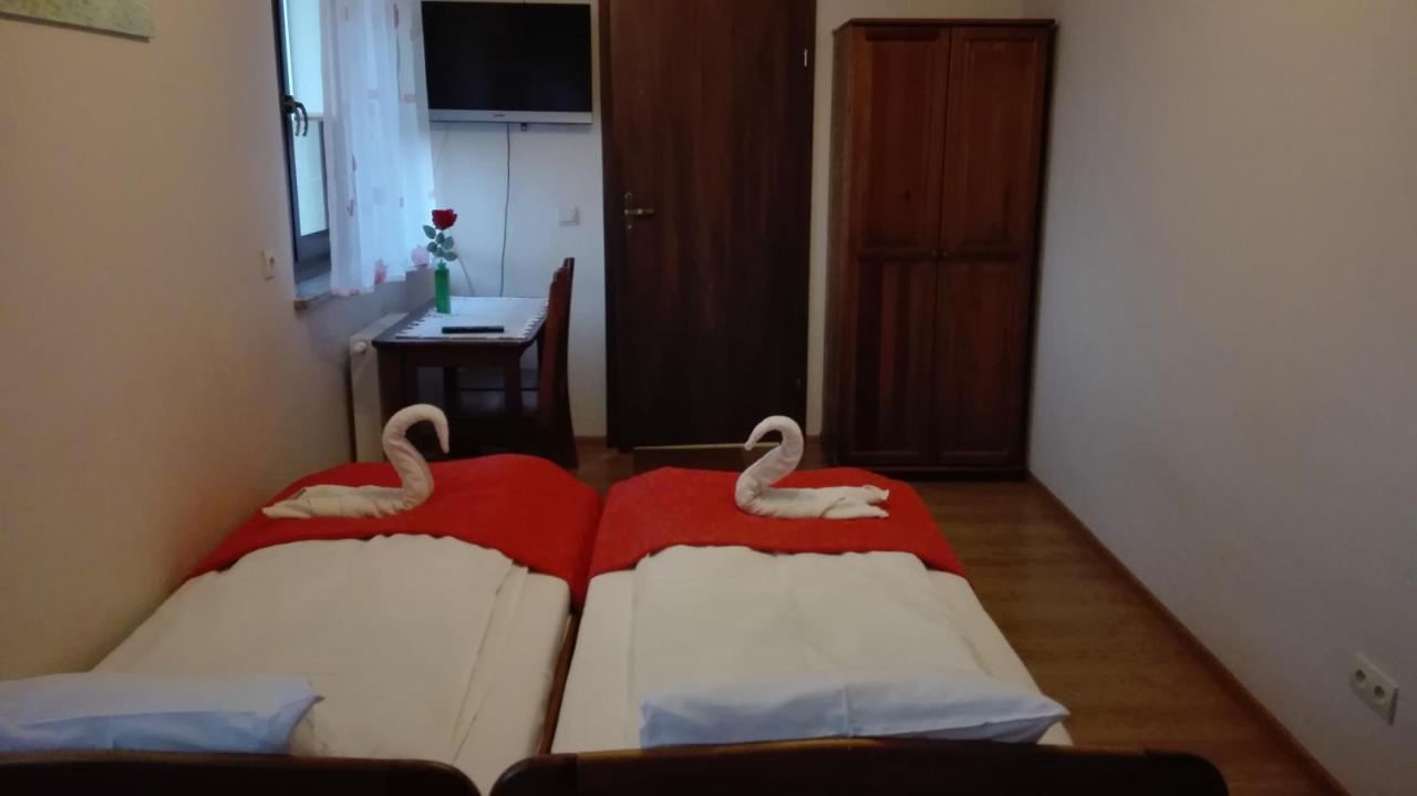 Triple Room Private Bathroom